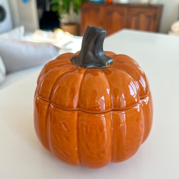 Threshold Other - Threshold Ceramic Pumpkin Bowl with lid